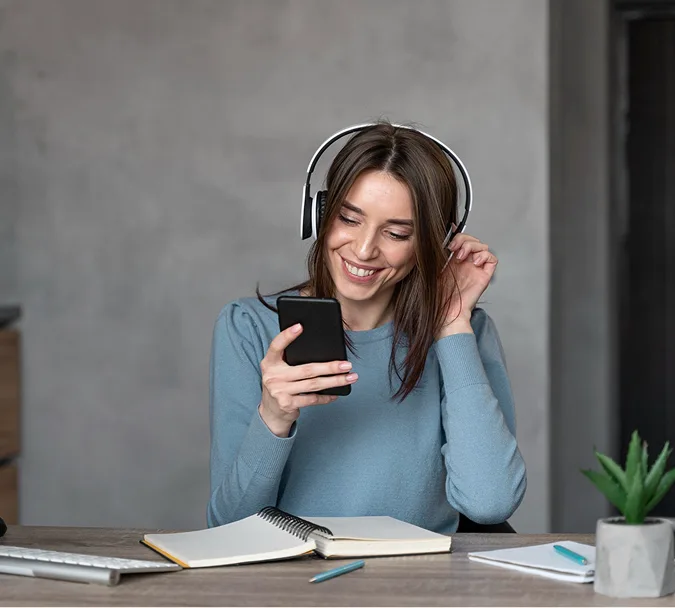 Hybrid Language Lab With Mobile App